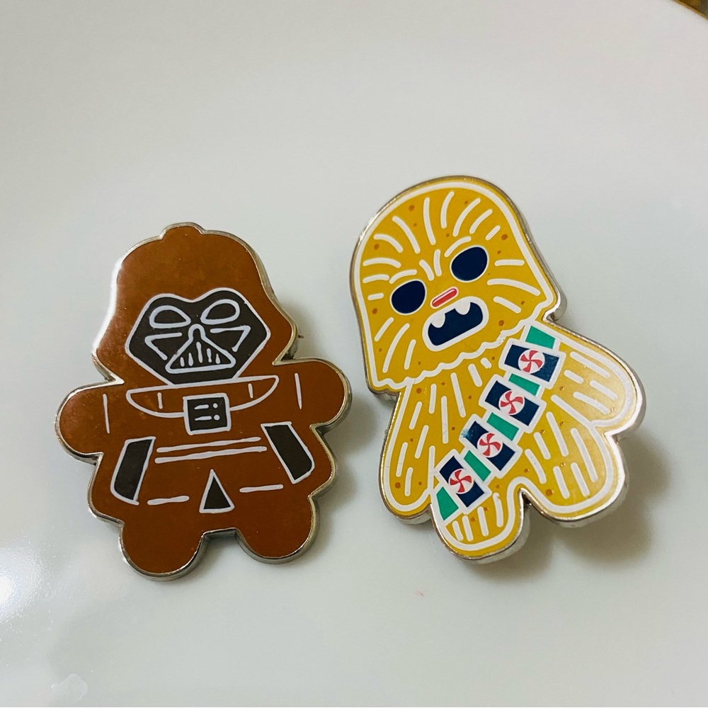 Star Wars Darth Vader and Chewbacca Gingerbread Pins